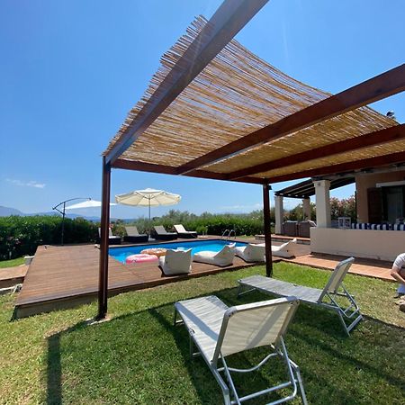 Georges Villa Galaxidi, Family, Pool And Garden Luaran gambar