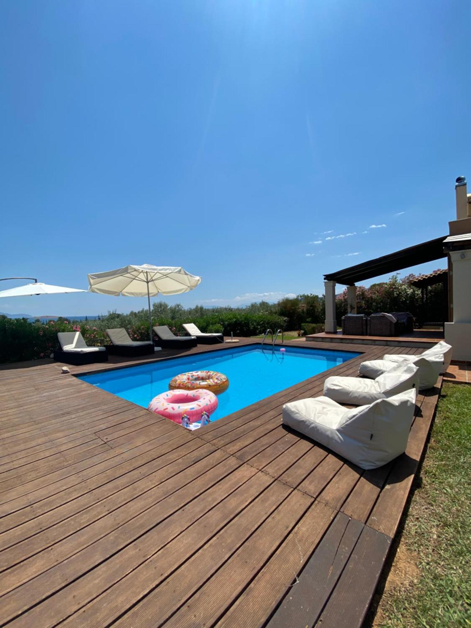 Georges Villa Galaxidi, Family, Pool And Garden Luaran gambar