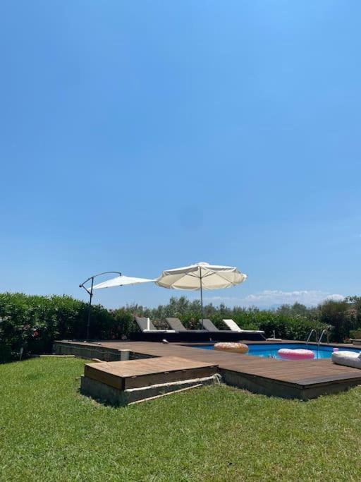 Georges Villa Galaxidi, Family, Pool And Garden Luaran gambar